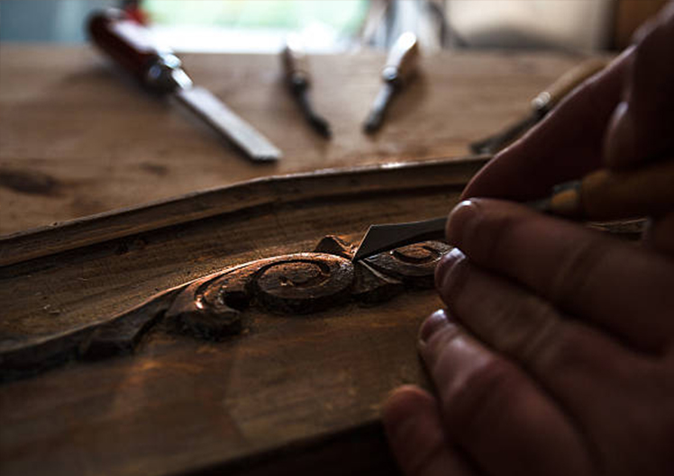 Антикварная мебель